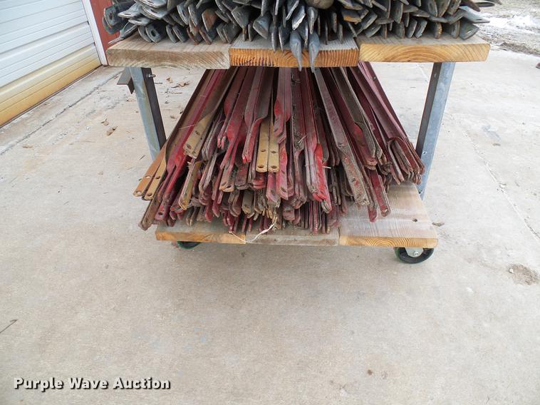 image for item DF7093 Universal Manufacturing scaffolding