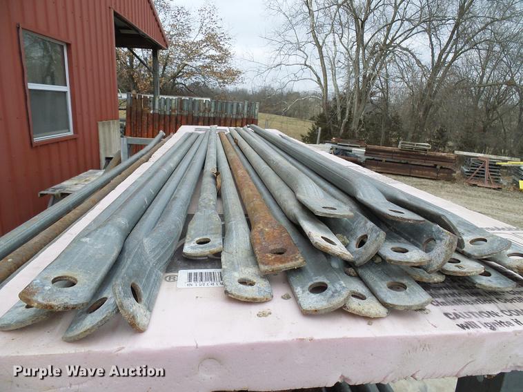 image for item DF7093 Universal Manufacturing scaffolding