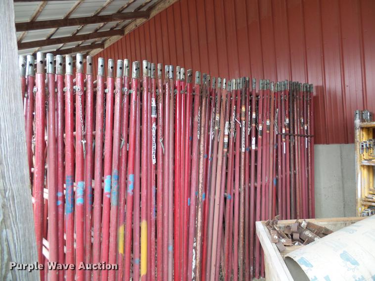 image for item DF7093 Universal Manufacturing scaffolding