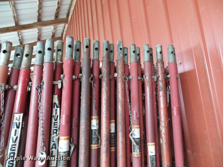 image for item DF7093 Universal Manufacturing scaffolding