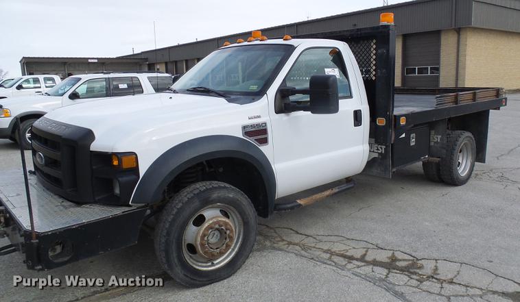 image for item DF7097 2008 Ford F550 Super Duty dump flatbed truck