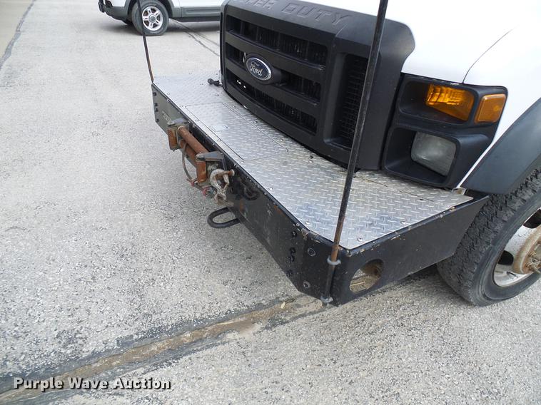 image for item DF7097 2008 Ford F550 Super Duty dump flatbed truck