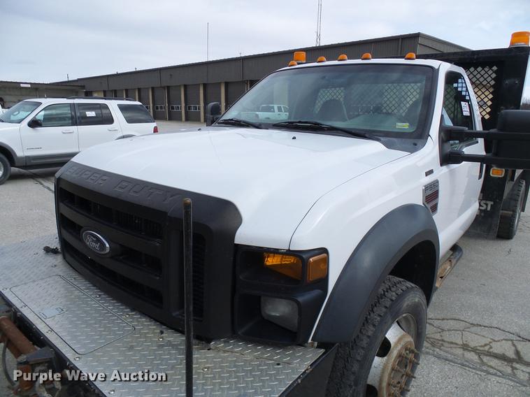 image for item DF7097 2008 Ford F550 Super Duty dump flatbed truck