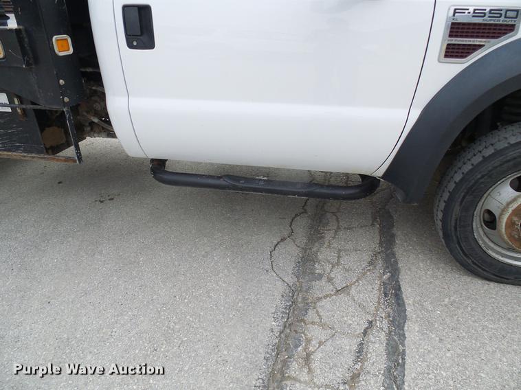 image for item DF7097 2008 Ford F550 Super Duty dump flatbed truck