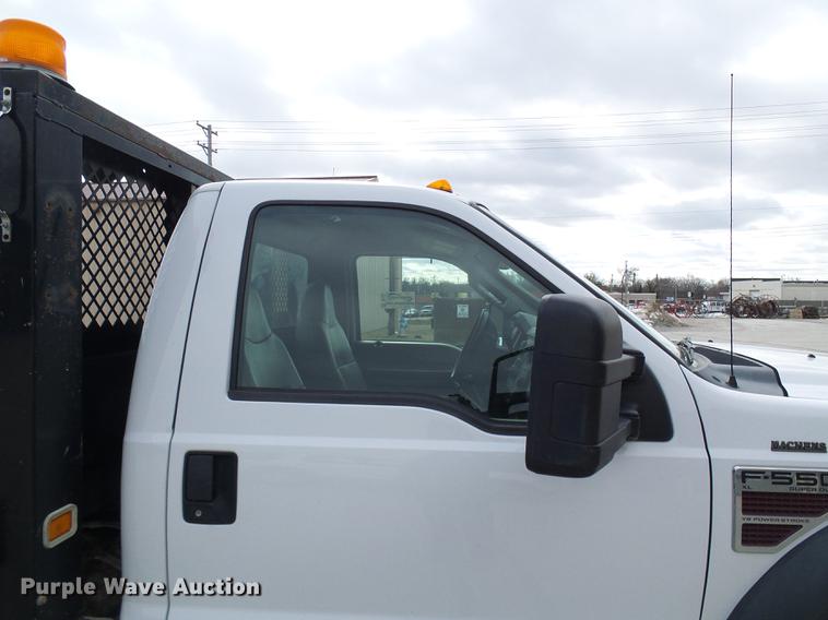 image for item DF7097 2008 Ford F550 Super Duty dump flatbed truck