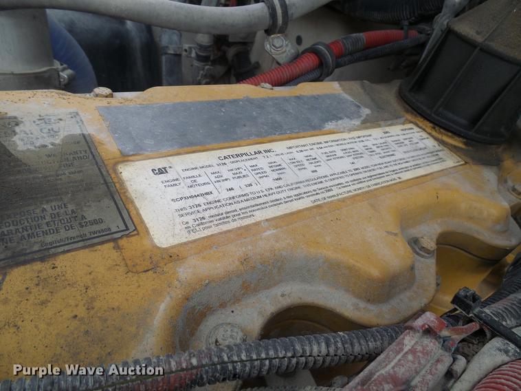 image for item DF7101 2003 Freightliner Business Class M2 bucket truck