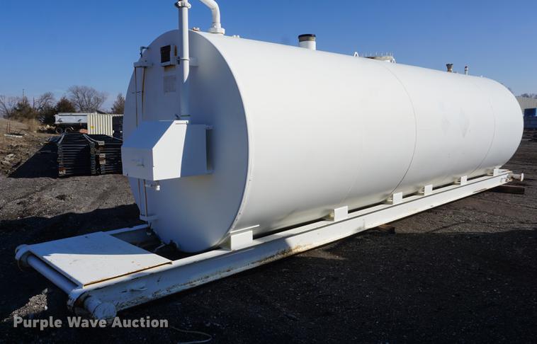 image for item DF7592 Smith fuel tank