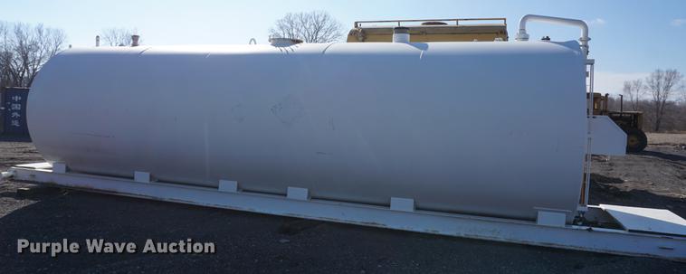 image for item DF7592 Smith fuel tank