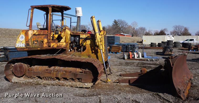 image for item DF7593 John Deere 750C LGP dozer