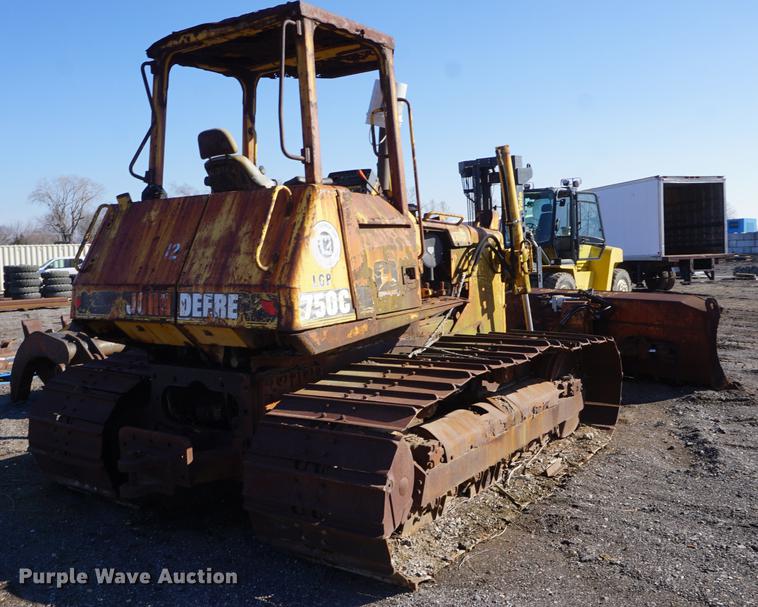 image for item DF7593 John Deere 750C LGP dozer