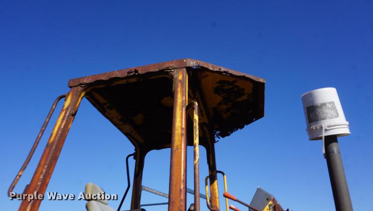 image for item DF7593 John Deere 750C LGP dozer