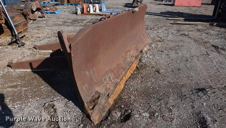 image for item DF7593 John Deere 750C LGP dozer