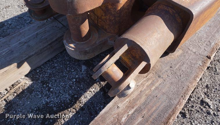 image for item DF7594 LaBounty UP40 universal processor