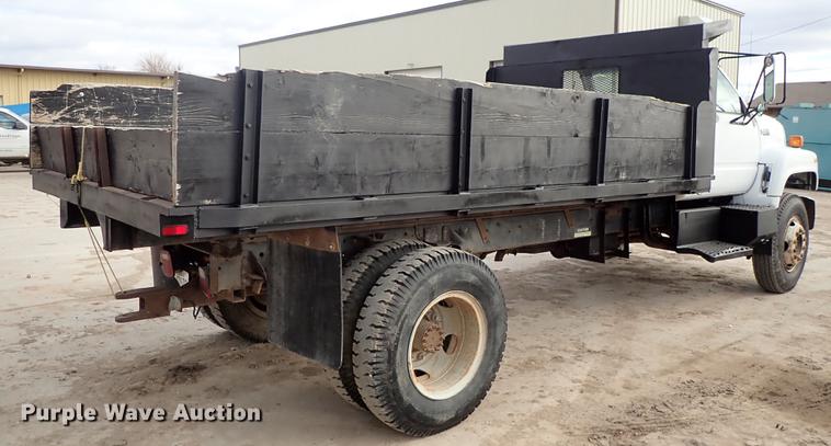 image for item DF8702 1996 GMC TopKick dump truck