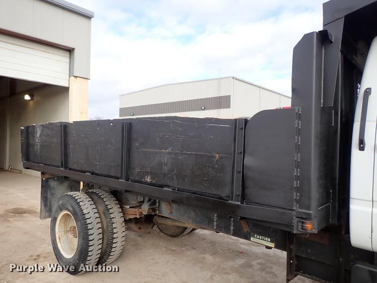 image for item DF8702 1996 GMC TopKick dump truck