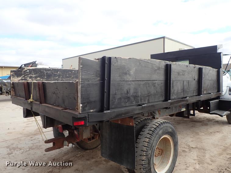 image for item DF8702 1996 GMC TopKick dump truck