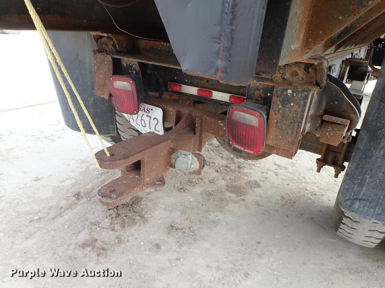 image for item DF8702 1996 GMC TopKick dump truck