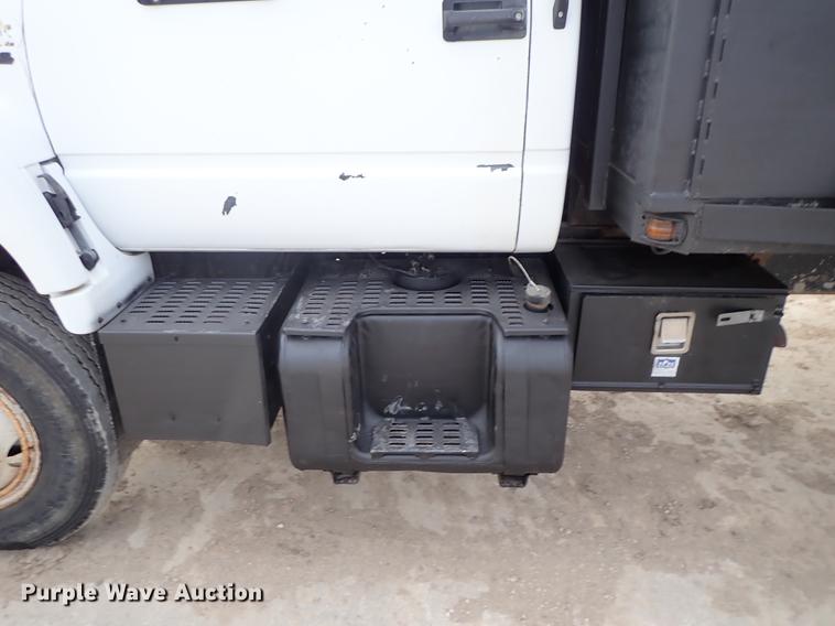 image for item DF8702 1996 GMC TopKick dump truck