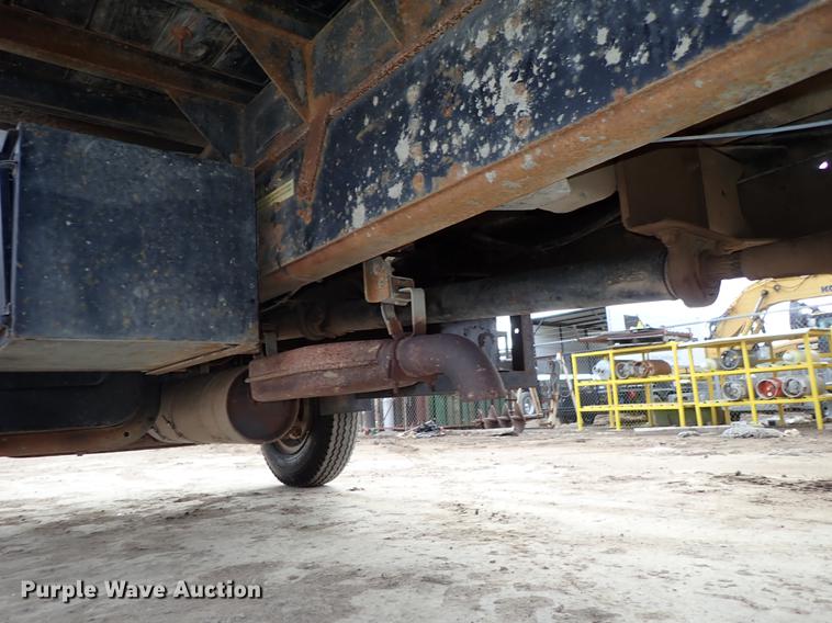 image for item DF8702 1996 GMC TopKick dump truck
