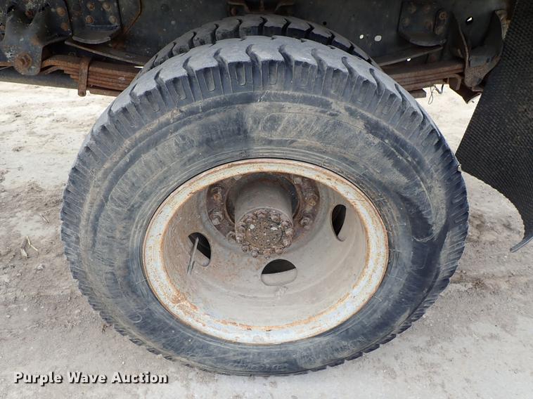 image for item DF8702 1996 GMC TopKick dump truck