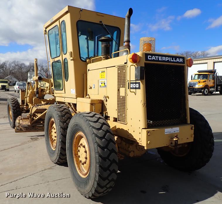 image for item DF8707 1980 Caterpillar 120G motor grader