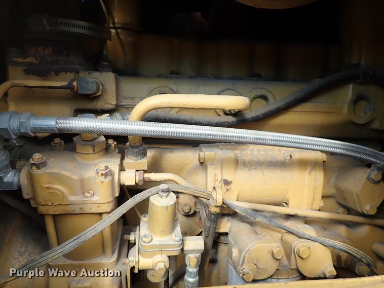 image for item DF8707 1980 Caterpillar 120G motor grader