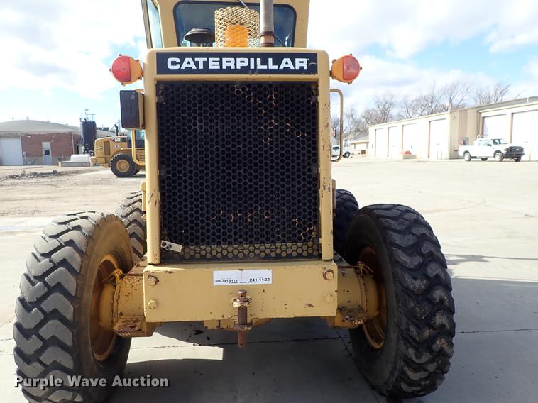 image for item DF8707 1980 Caterpillar 120G motor grader