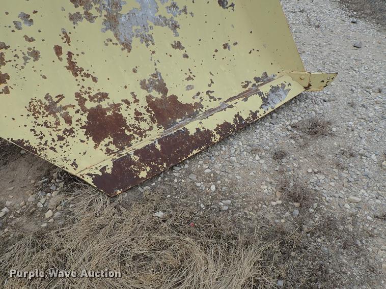 image for item DF8707 1980 Caterpillar 120G motor grader