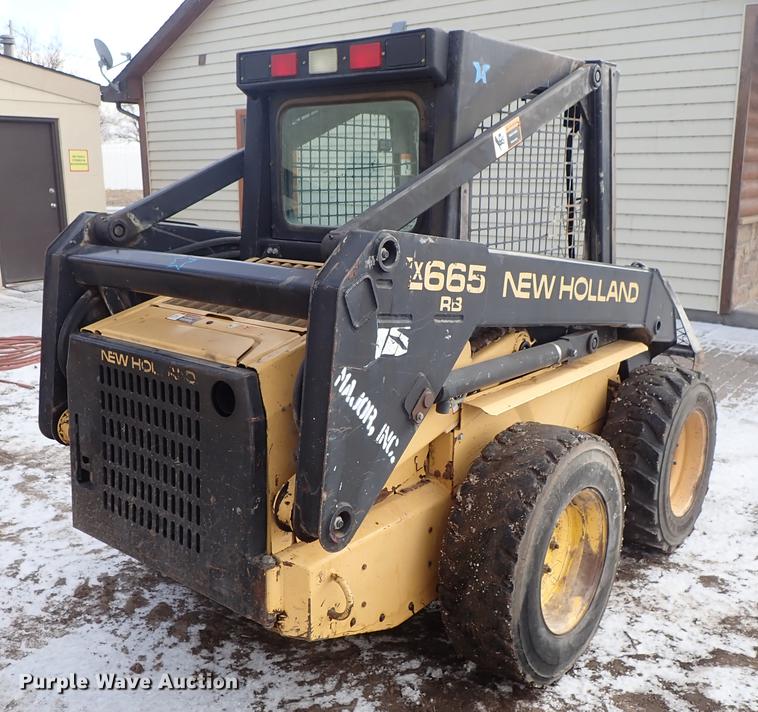 image for item DF8729 New Holland LX655 skid steer