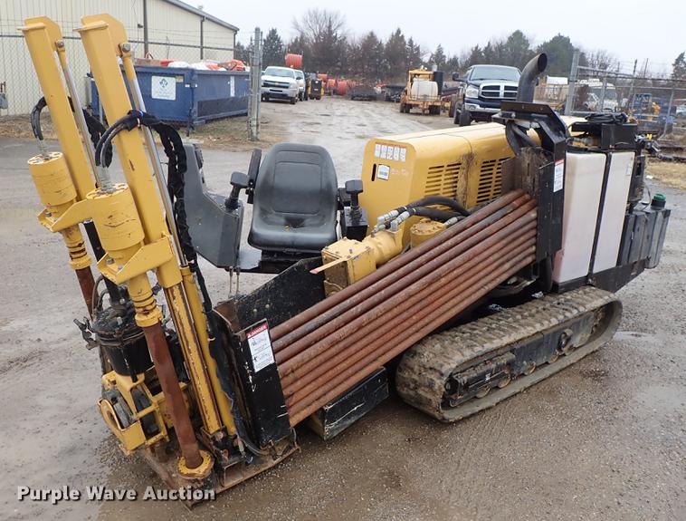image for item DF8736 2014 Vermeer D9x13 S3 directional drill, mud mixing system, and trailer