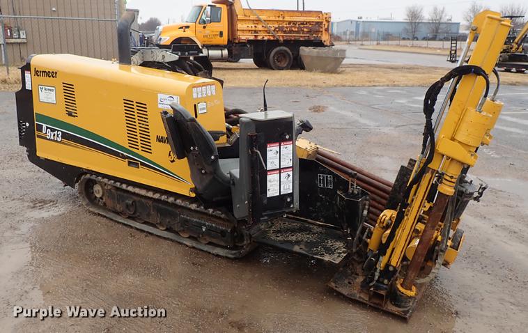 image for item DF8736 2014 Vermeer D9x13 S3 directional drill, mud mixing system, and trailer