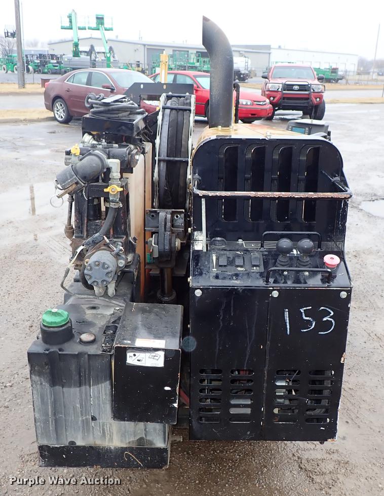 image for item DF8736 2014 Vermeer D9x13 S3 directional drill, mud mixing system, and trailer