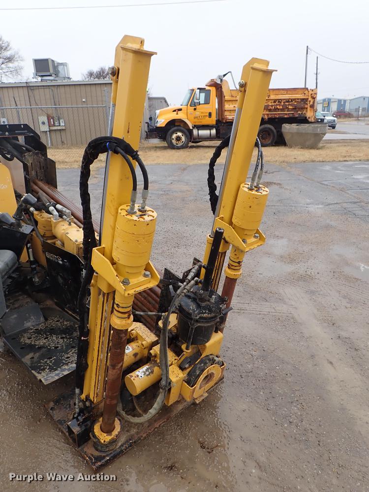 image for item DF8736 2014 Vermeer D9x13 S3 directional drill, mud mixing system, and trailer