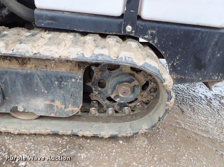 image for item DF8736 2014 Vermeer D9x13 S3 directional drill, mud mixing system, and trailer