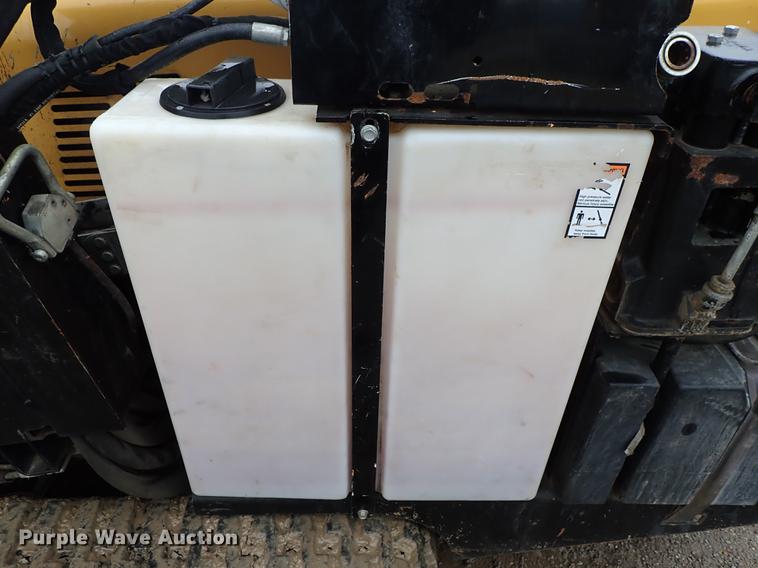 image for item DF8736 2014 Vermeer D9x13 S3 directional drill, mud mixing system, and trailer