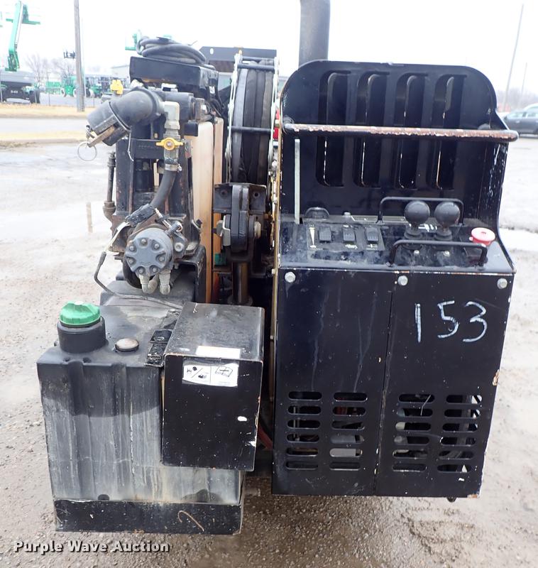 image for item DF8736 2014 Vermeer D9x13 S3 directional drill, mud mixing system, and trailer