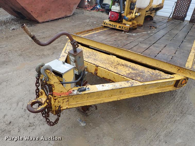 image for item DF8736 2014 Vermeer D9x13 S3 directional drill, mud mixing system, and trailer