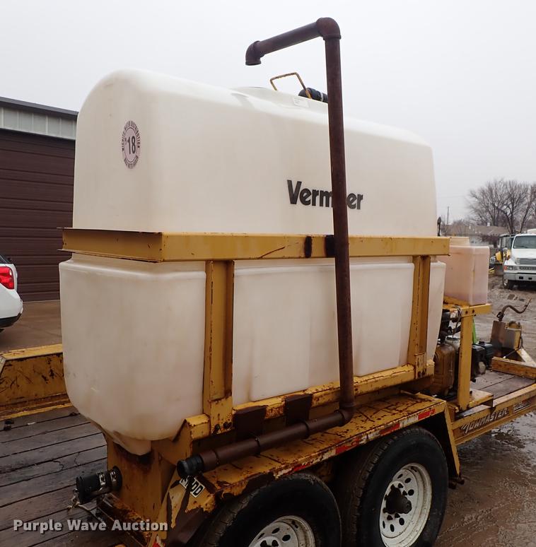 image for item DF8736 2014 Vermeer D9x13 S3 directional drill, mud mixing system, and trailer