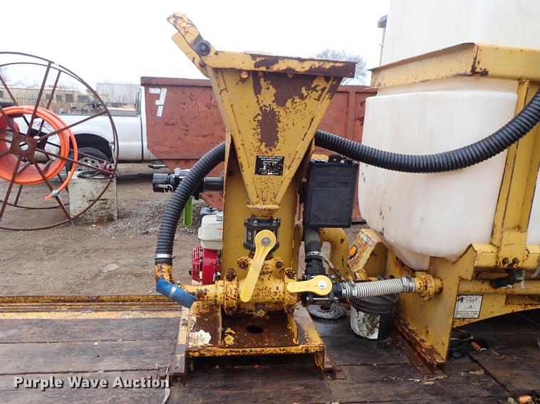 image for item DF8736 2014 Vermeer D9x13 S3 directional drill, mud mixing system, and trailer