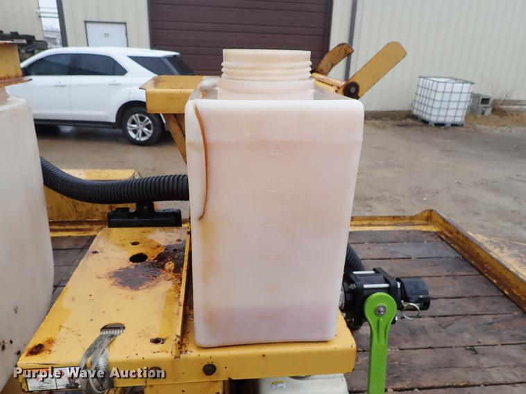 image for item DF8736 2014 Vermeer D9x13 S3 directional drill, mud mixing system, and trailer