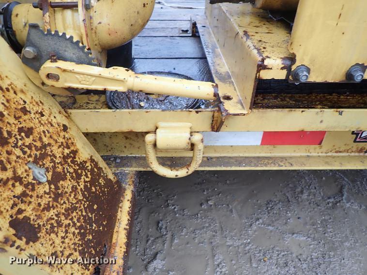 image for item DF8736 2014 Vermeer D9x13 S3 directional drill, mud mixing system, and trailer