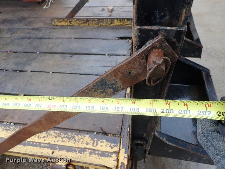 image for item DF8736 2014 Vermeer D9x13 S3 directional drill, mud mixing system, and trailer