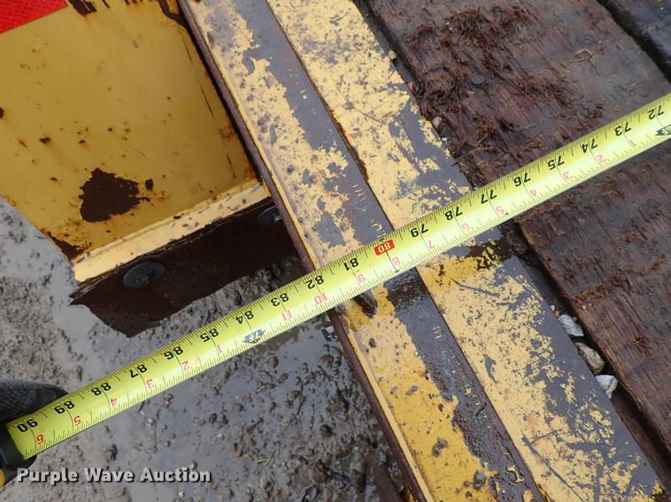 image for item DF8736 2014 Vermeer D9x13 S3 directional drill, mud mixing system, and trailer