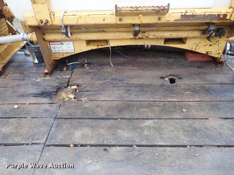 image for item DF8736 2014 Vermeer D9x13 S3 directional drill, mud mixing system, and trailer