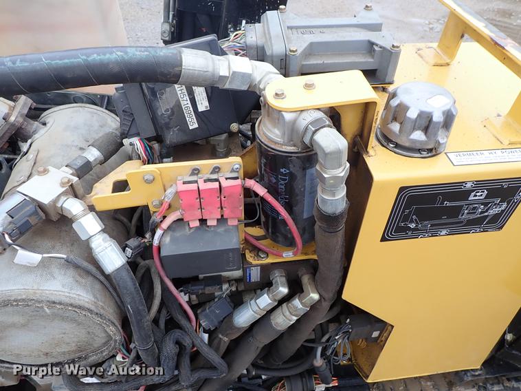 image for item DF8736 2014 Vermeer D9x13 S3 directional drill, mud mixing system, and trailer