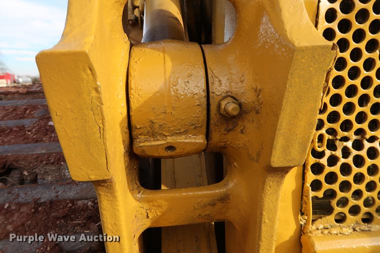 image for item DG3327 1973 Caterpillar 977L track loader