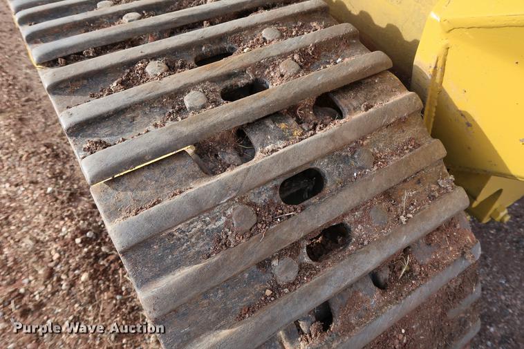 image for item DG3327 1973 Caterpillar 977L track loader