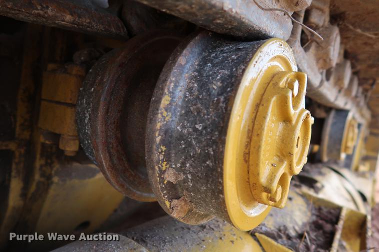 image for item DG3327 1973 Caterpillar 977L track loader