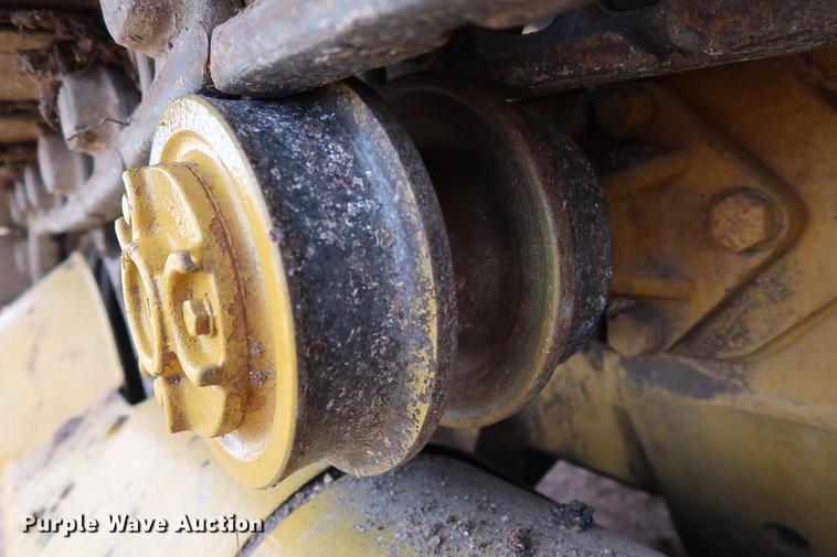 image for item DG3327 1973 Caterpillar 977L track loader