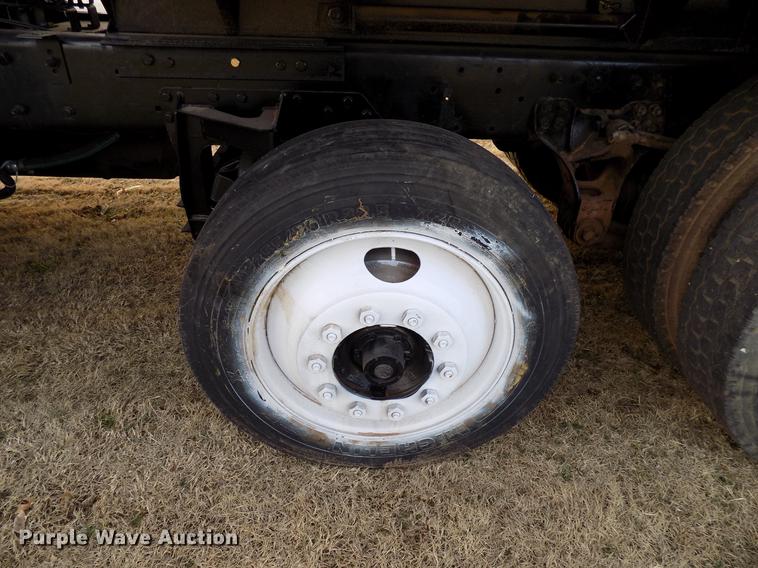 image for item DG3328 2007 Kenworth T800 dump truck